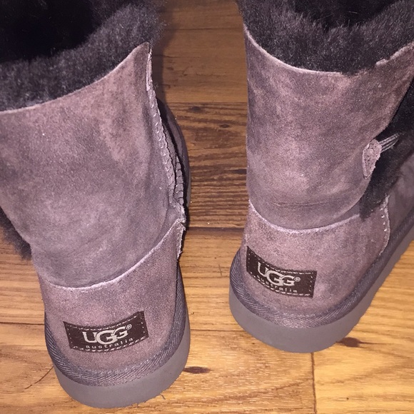 Chocolate brown UGGS(little girl3) - Picture 6 of 8
